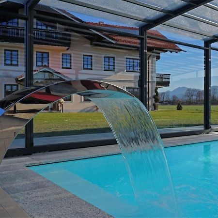 Alluring Holiday Home In Ubersee With Whirlpool מראה חיצוני תמונה