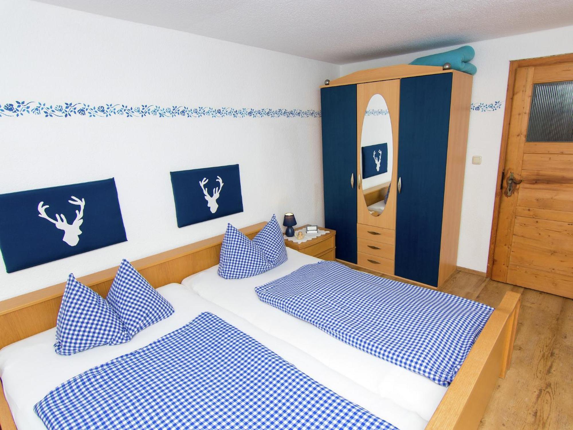 Alluring Holiday Home In Ubersee With Whirlpool מראה חיצוני תמונה