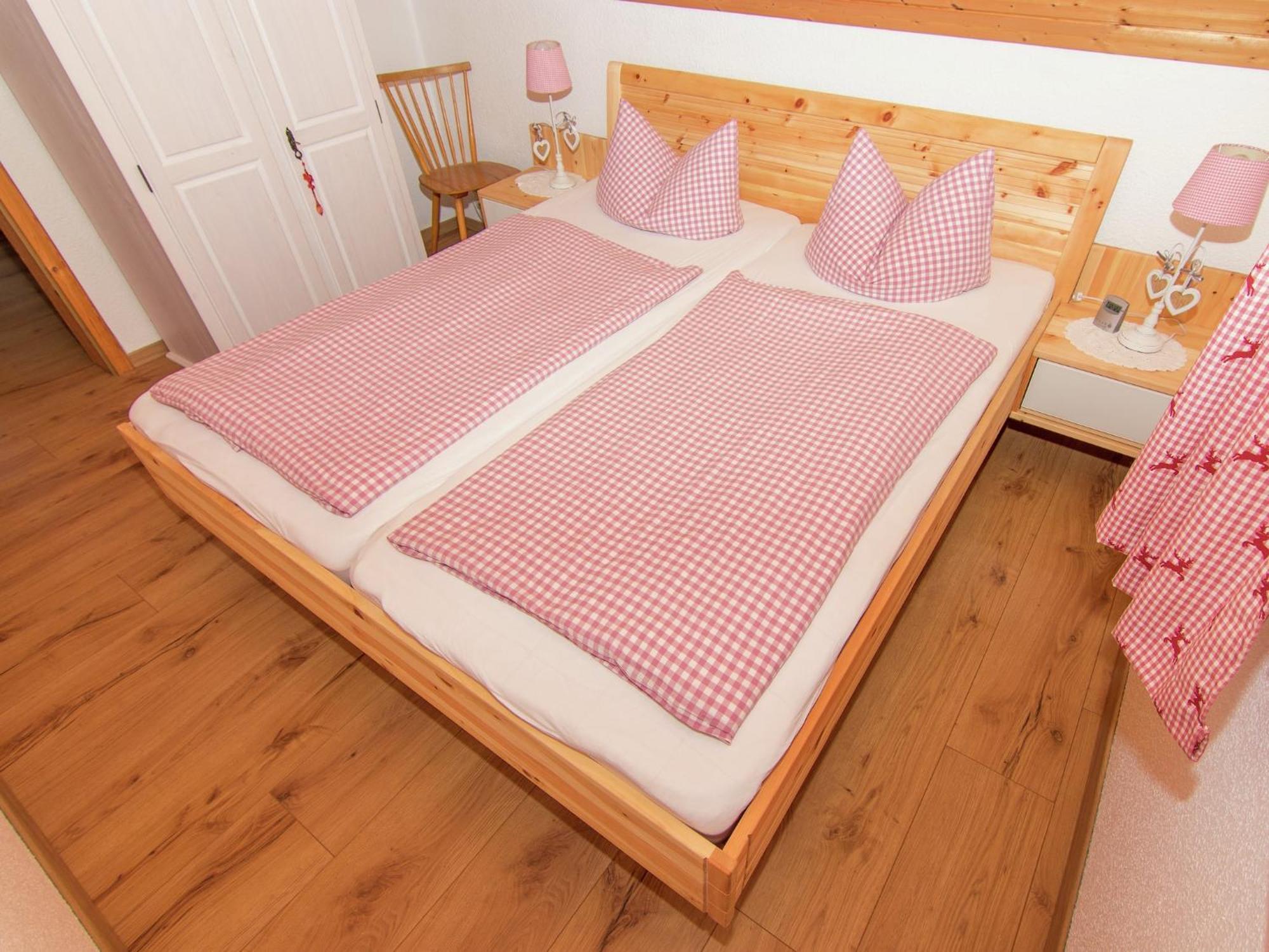Alluring Holiday Home In Ubersee With Whirlpool מראה חיצוני תמונה