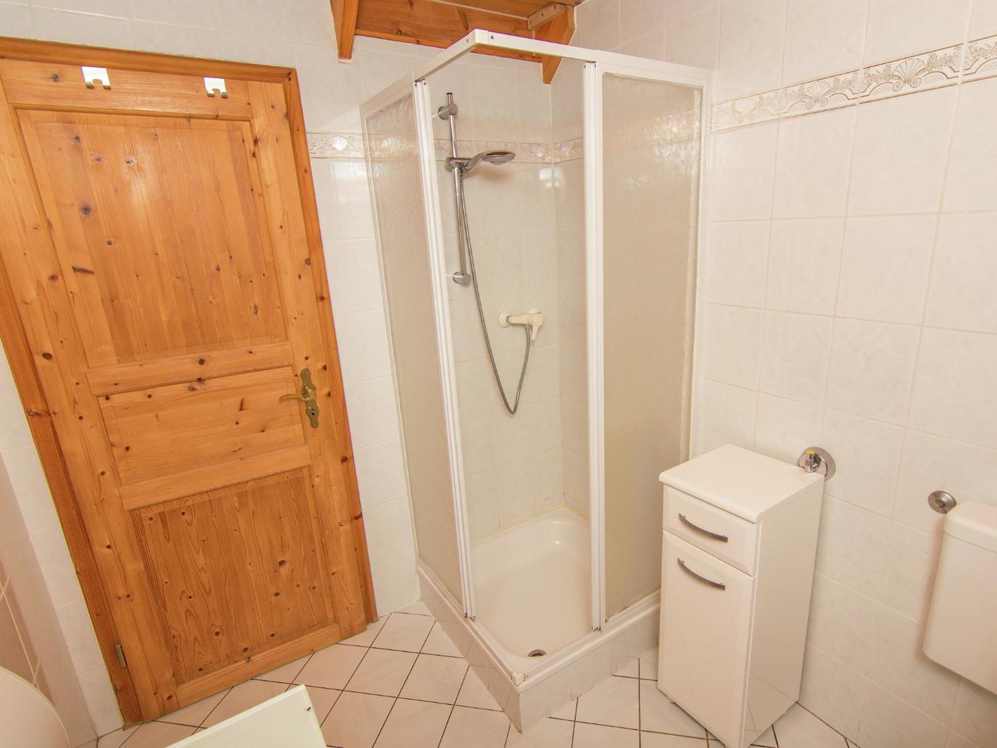 Alluring Holiday Home In Ubersee With Whirlpool מראה חיצוני תמונה